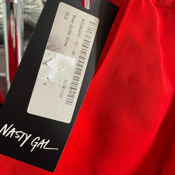 Lucy Wang Red Flutter Sleeves Ruffle Hem Dress - Picture 4 of 8